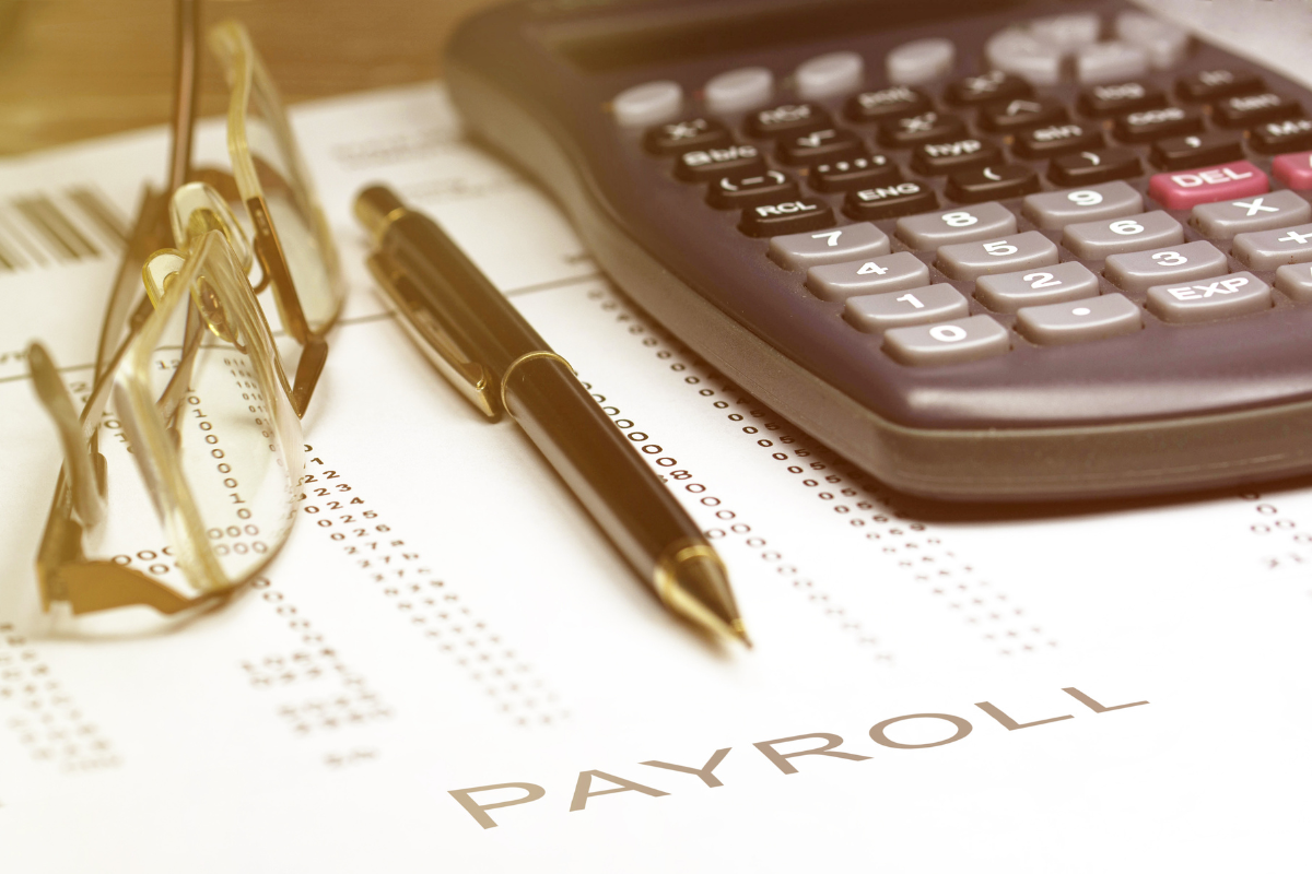 What are the Benefits of Outsourcing Corporate Payroll Services?